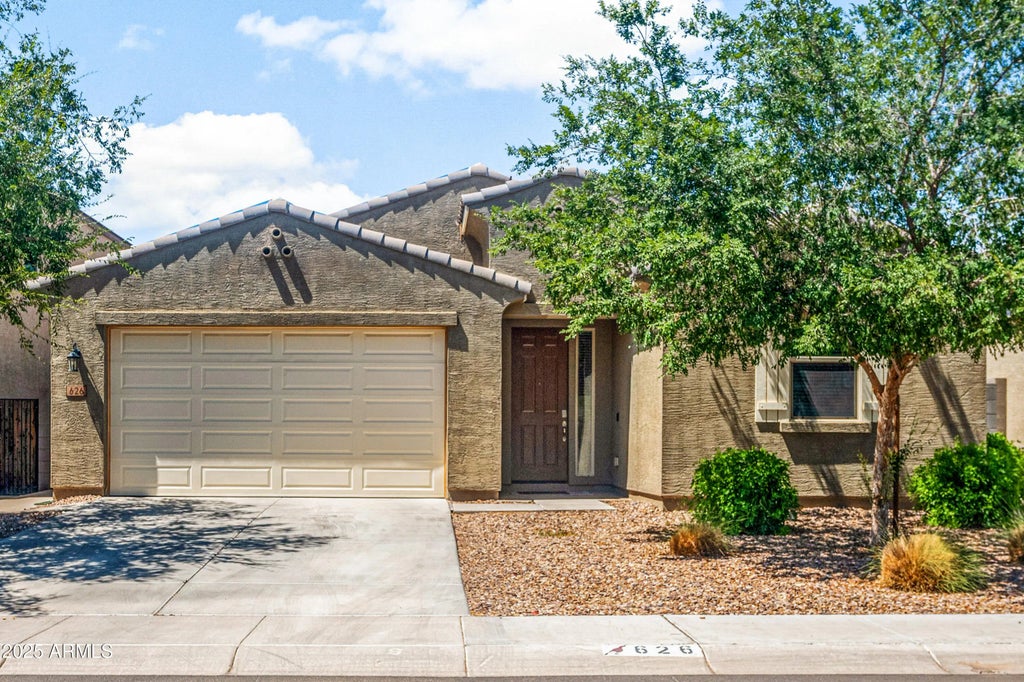 626 W Tallula Trail, San Tan Valley