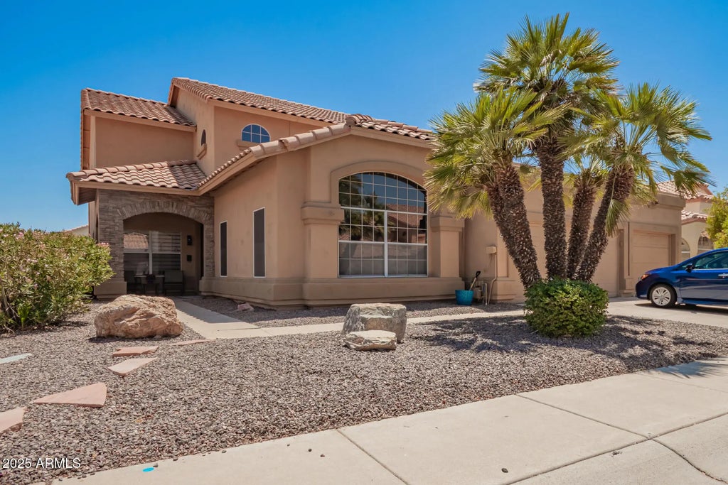 1751 W Mulberry Drive, Chandler