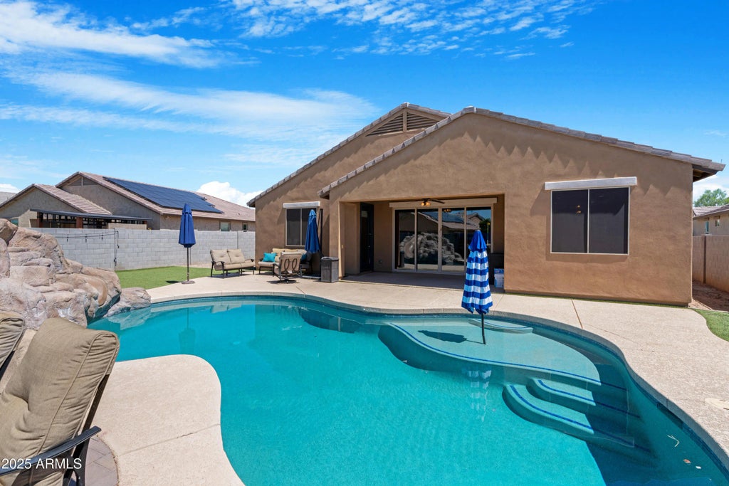 37460 W Giallo Lane, Maricopa