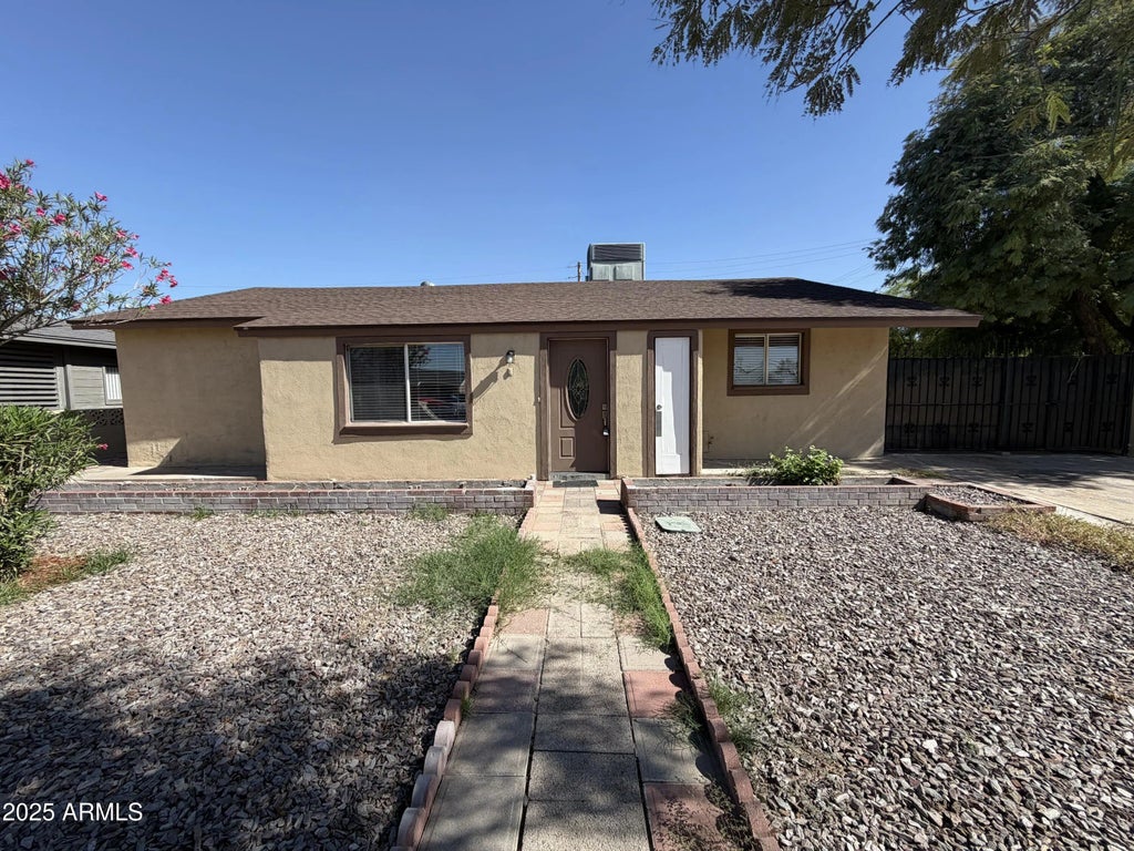 2601 N 51st Street, Phoenix