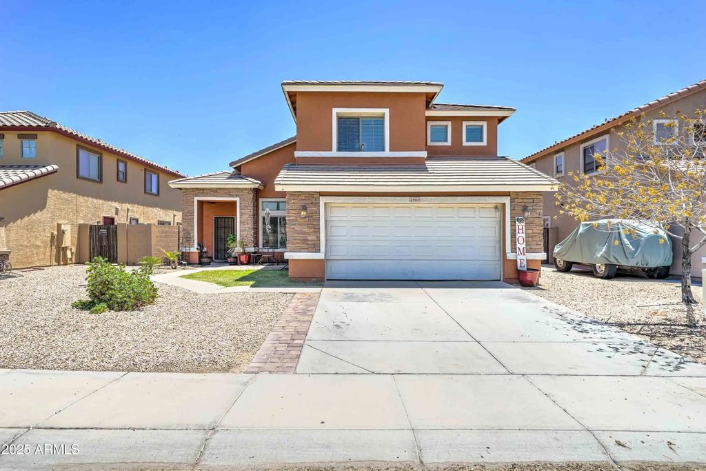 25519 W Crown King Road, Buckeye