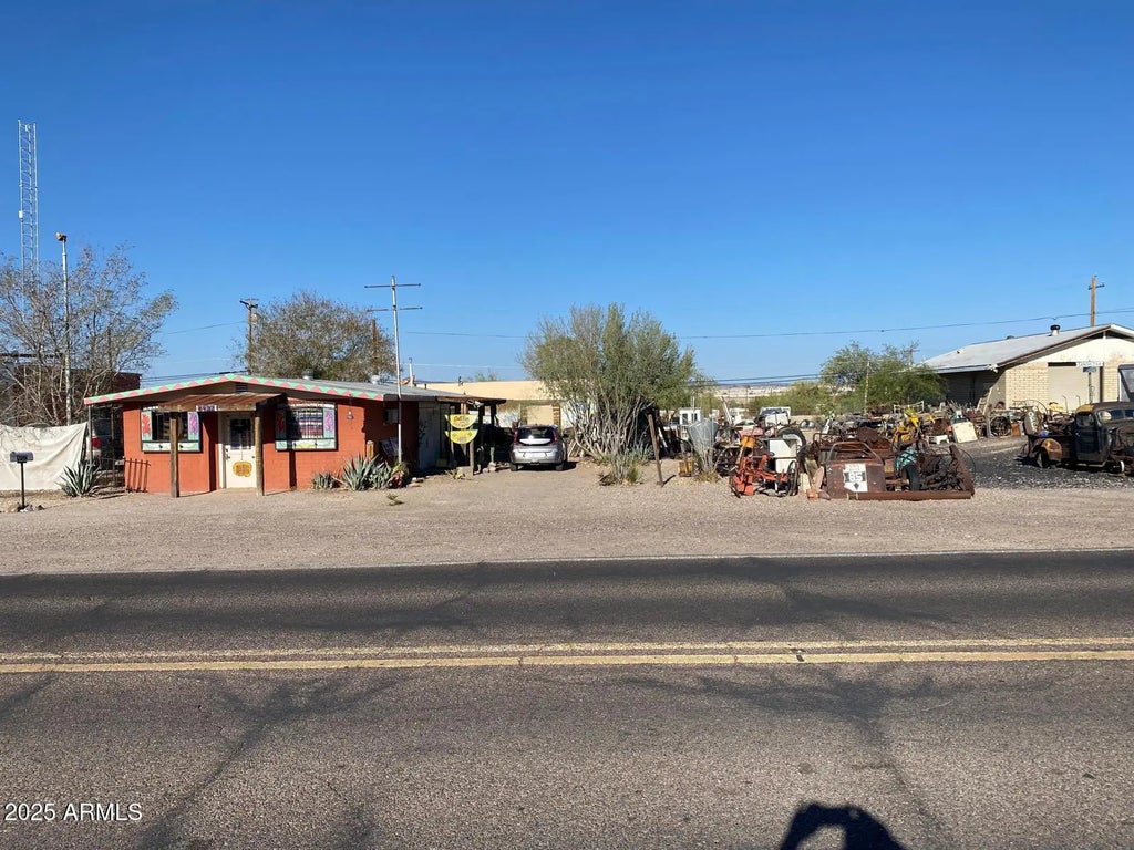 1422 N 2nd Avenue, Ajo