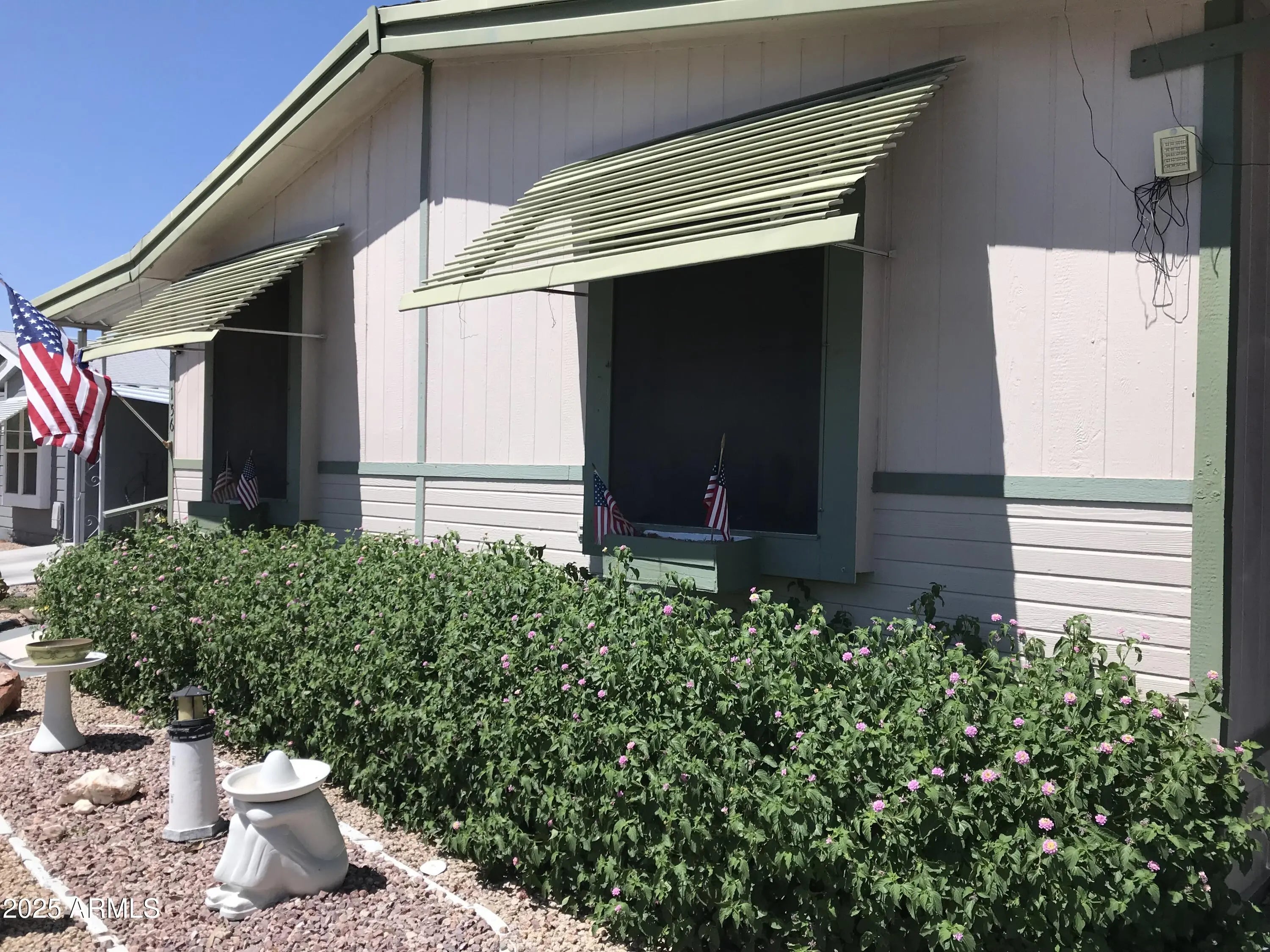 Photo of Listing #6886229