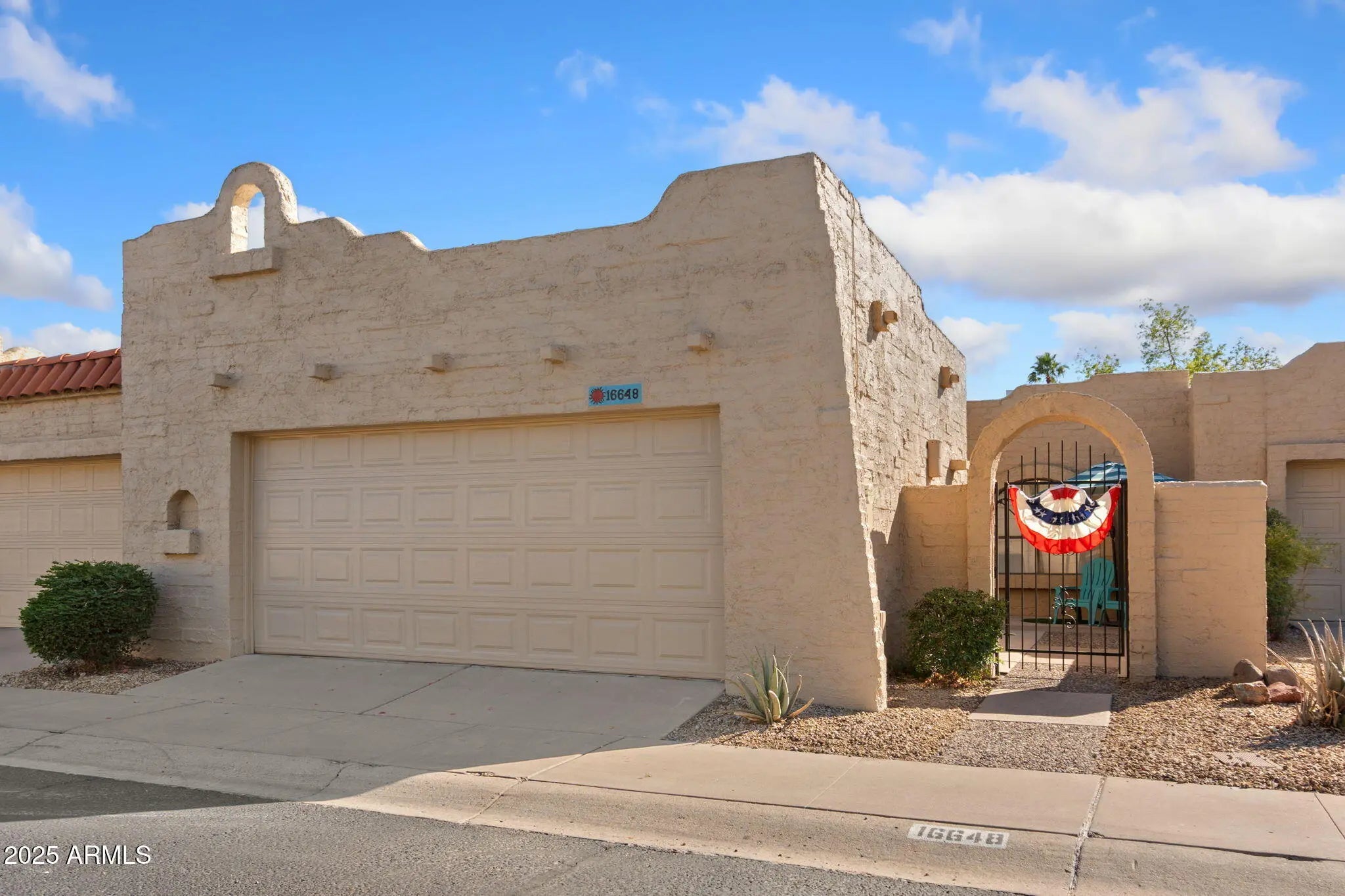 Photo of Listing #6886662