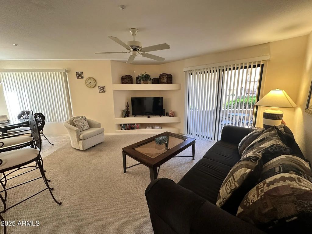 16631 E El Lago Boulevard (unit 111), Fountain Hills