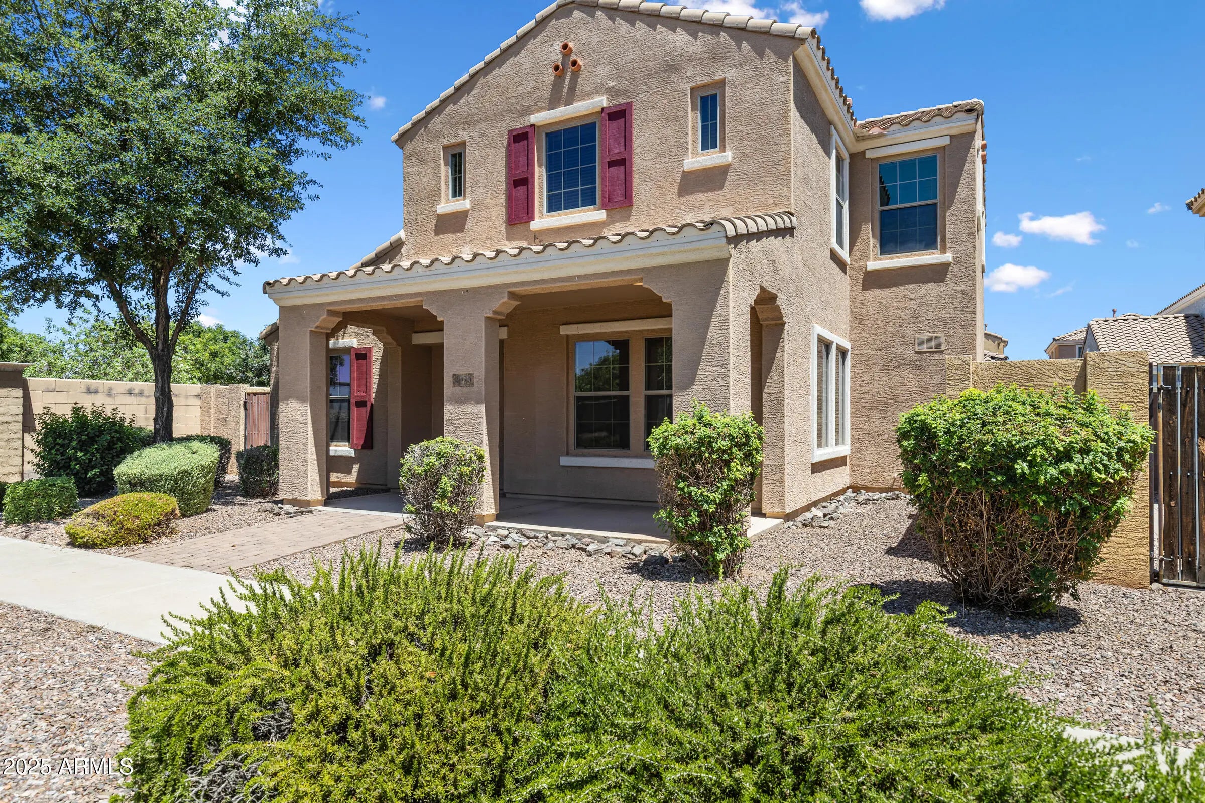 Photo of Listing #6891310