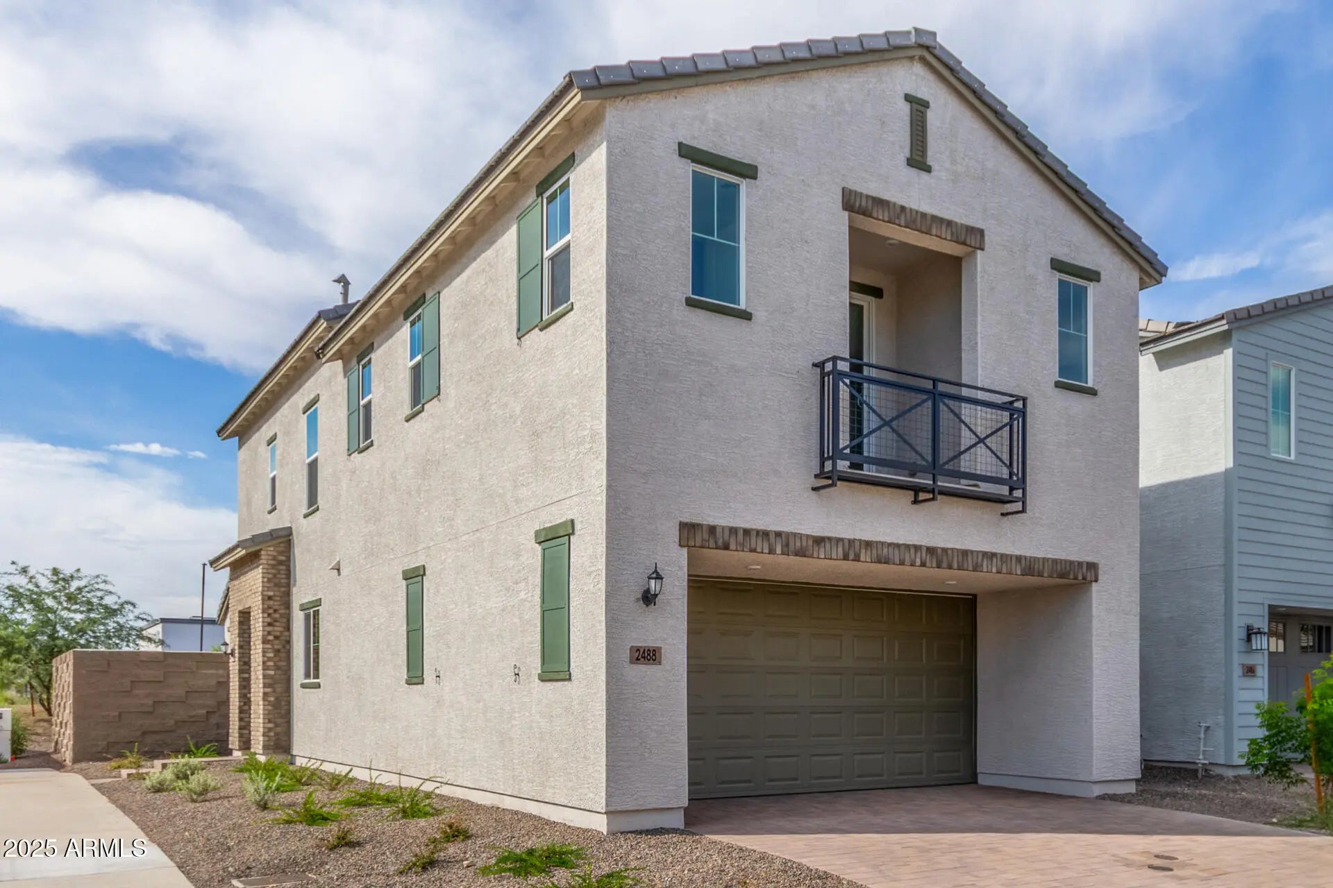 Photo of Listing #6886439