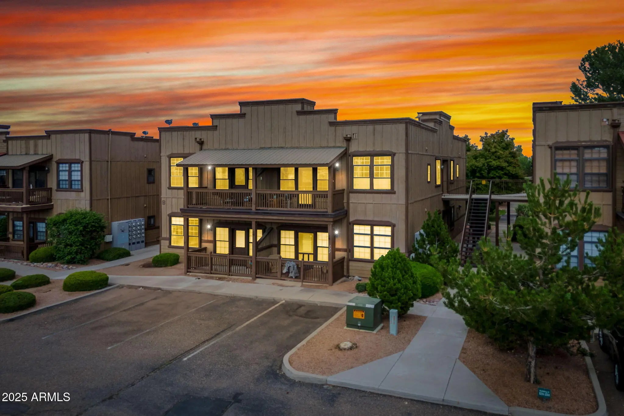 Photo of Listing #6894521