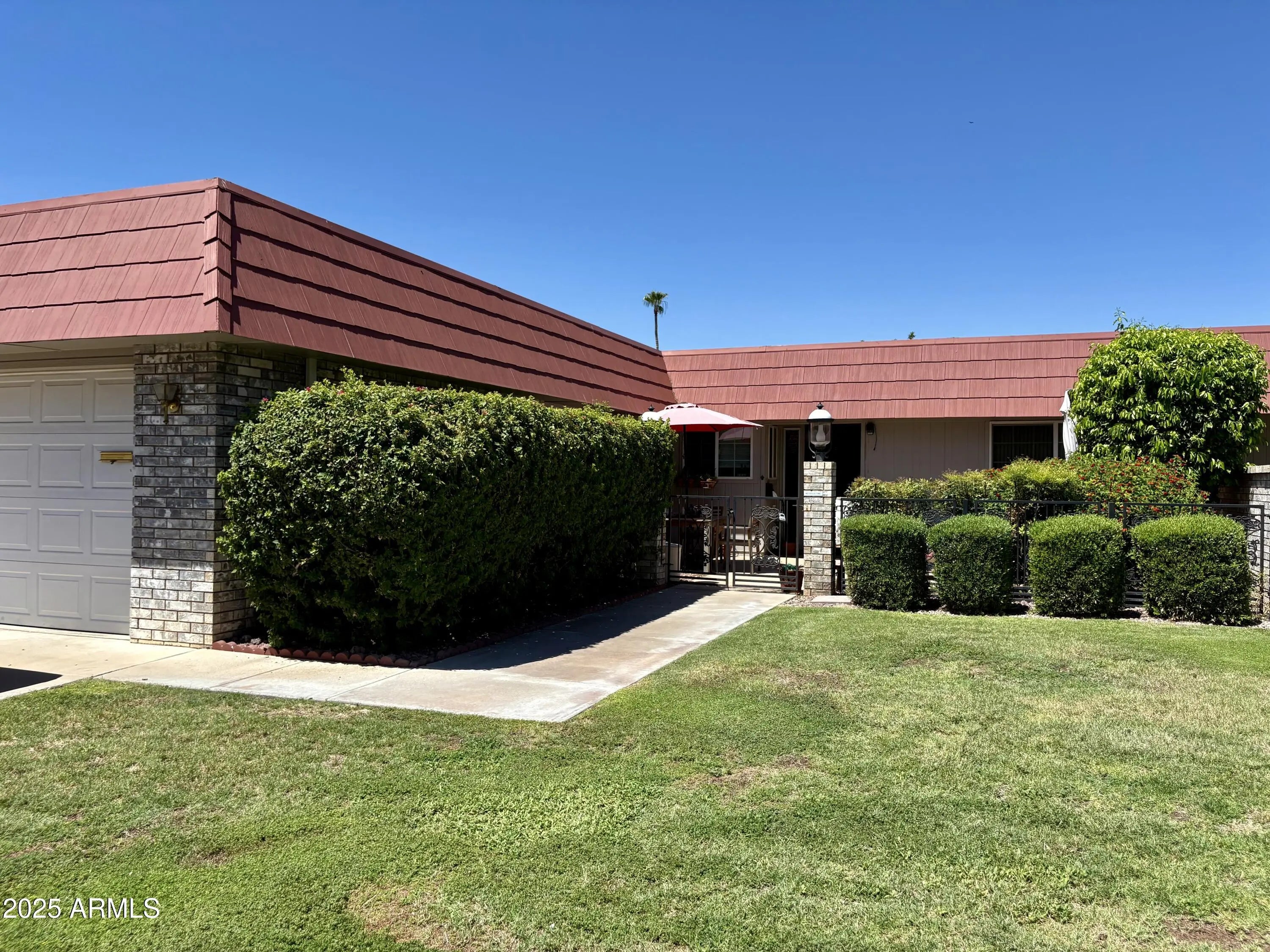 Photo of Listing #6887172