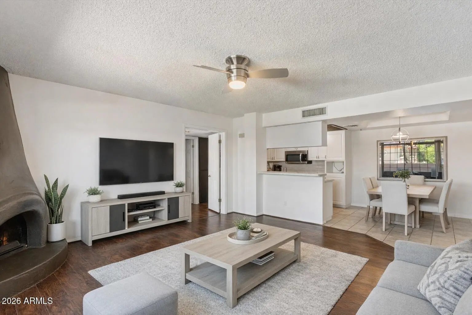 Photo of Listing #6886838