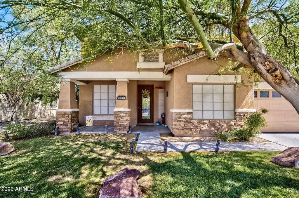 2930 W Carson Road, Phoenix