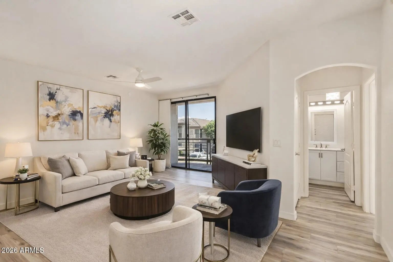 Photo of Listing #6886882