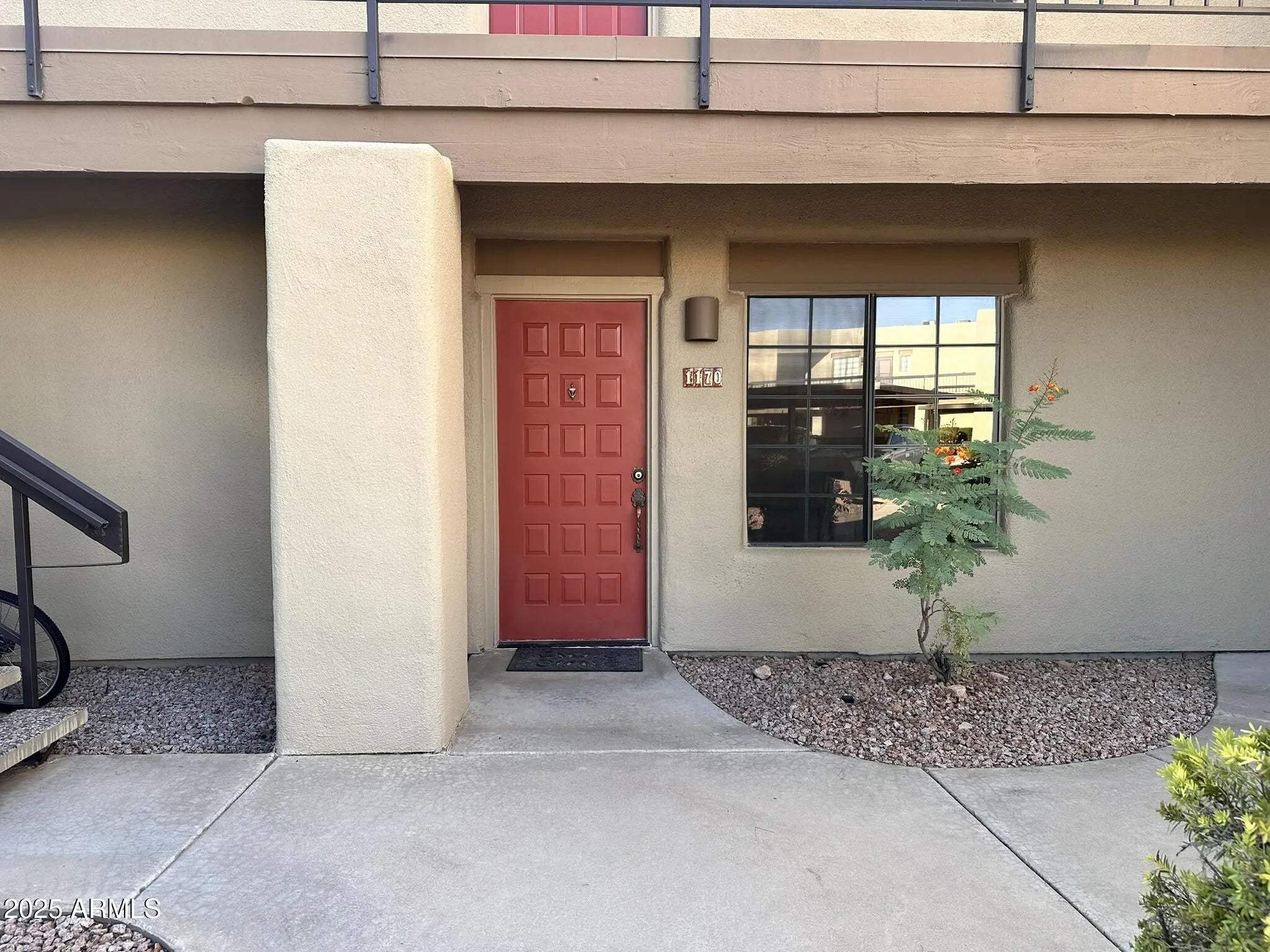 Photo of Listing #6886903