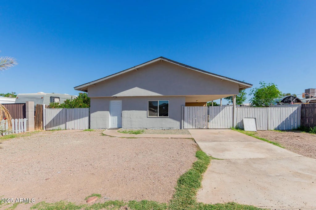 2223 N Summer Street, Mesa