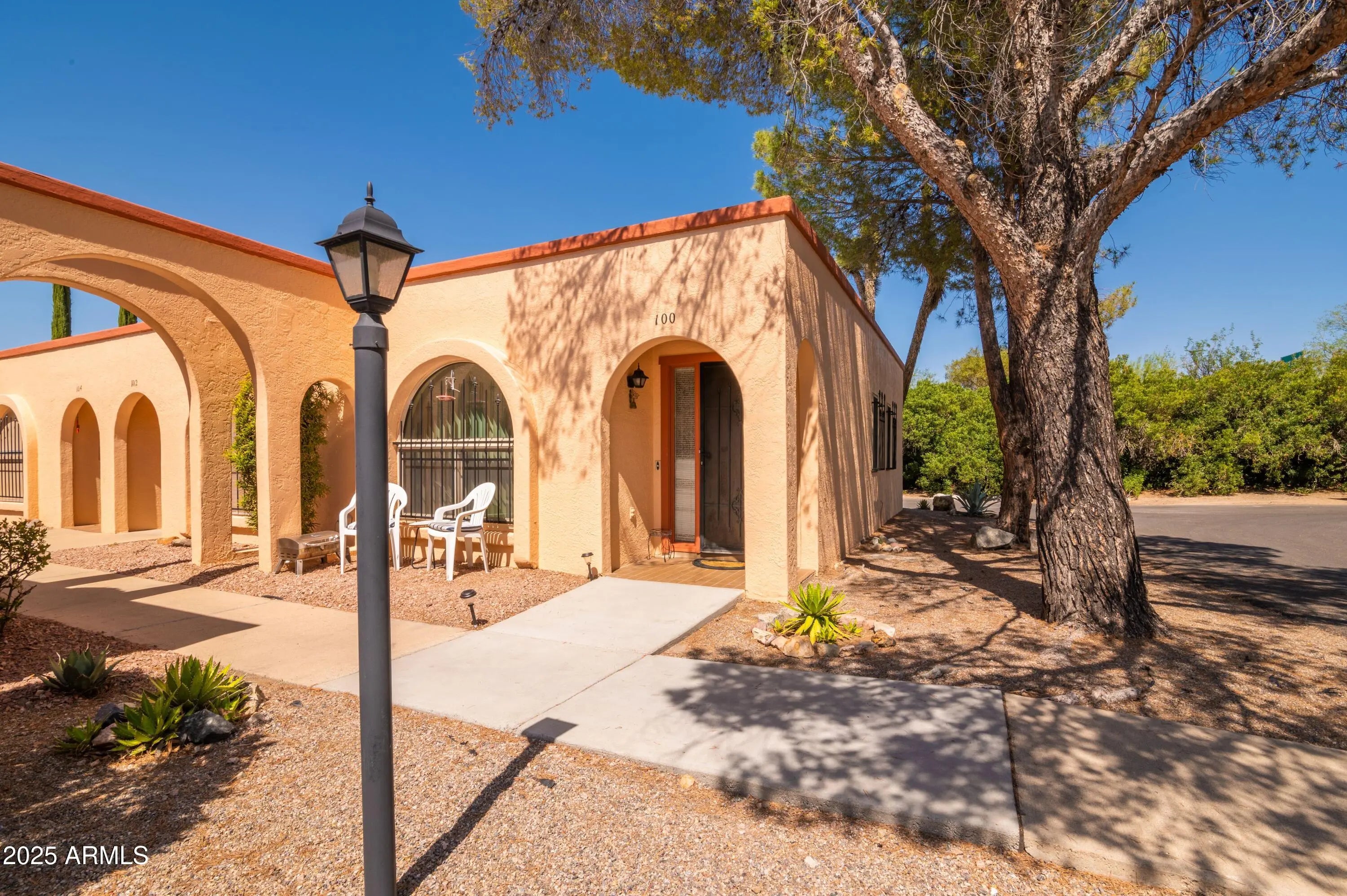 Photo of Listing #6889531