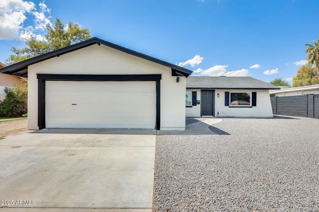 6818 S Terrace Road, Tempe