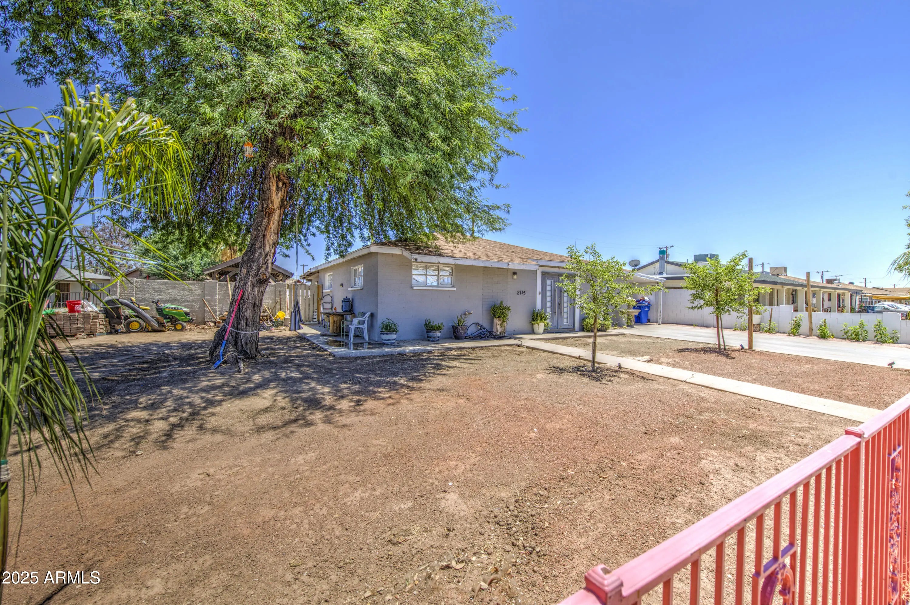 Photo of Listing #6888075