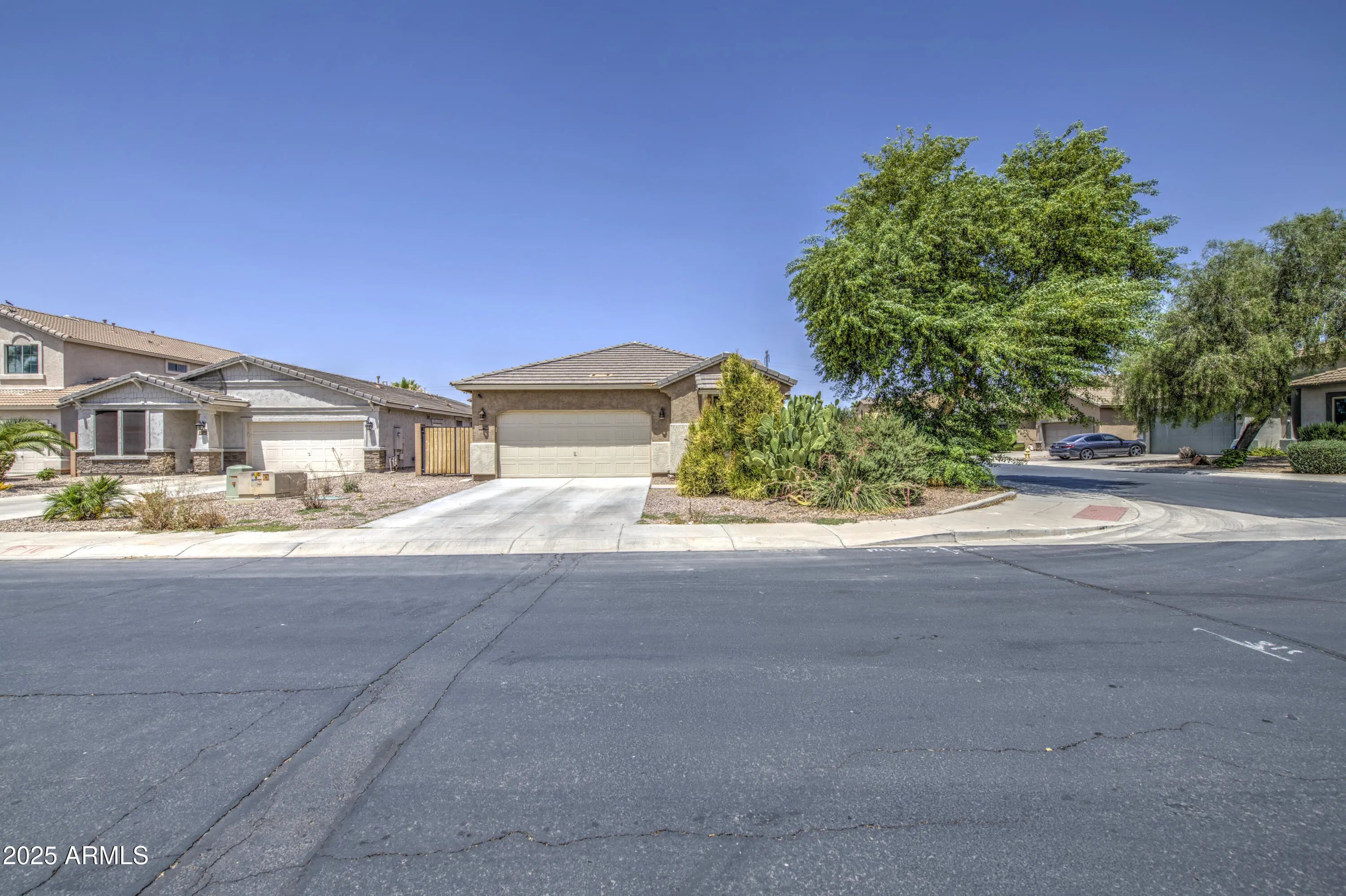 Photo of Listing #6888638