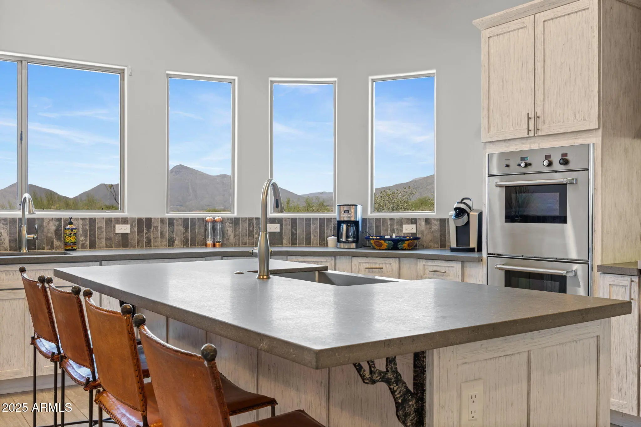 Photo of Listing #6907201