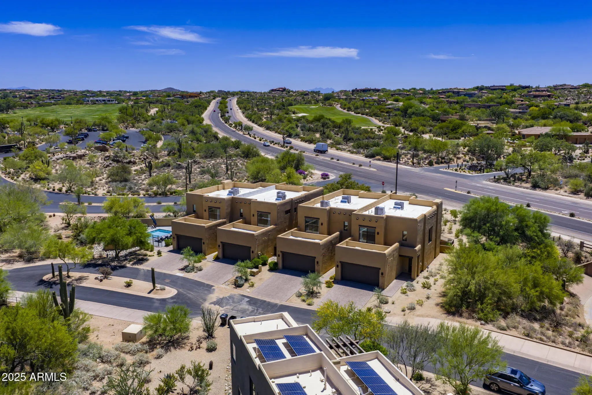 Photo of Listing #6888554