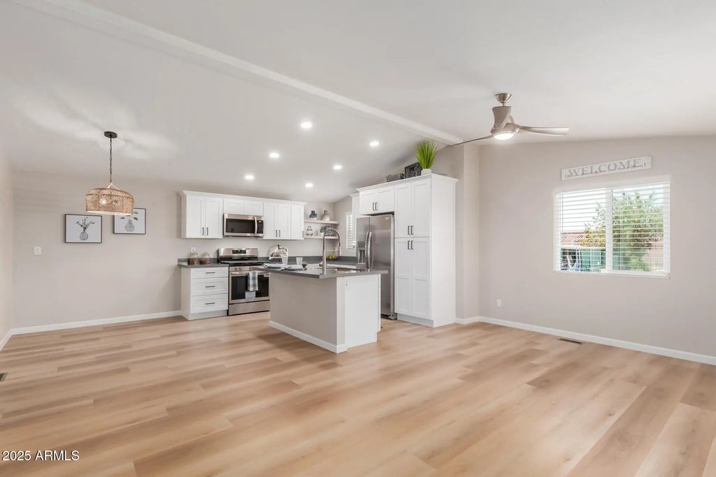 531 S 89th Place, Mesa