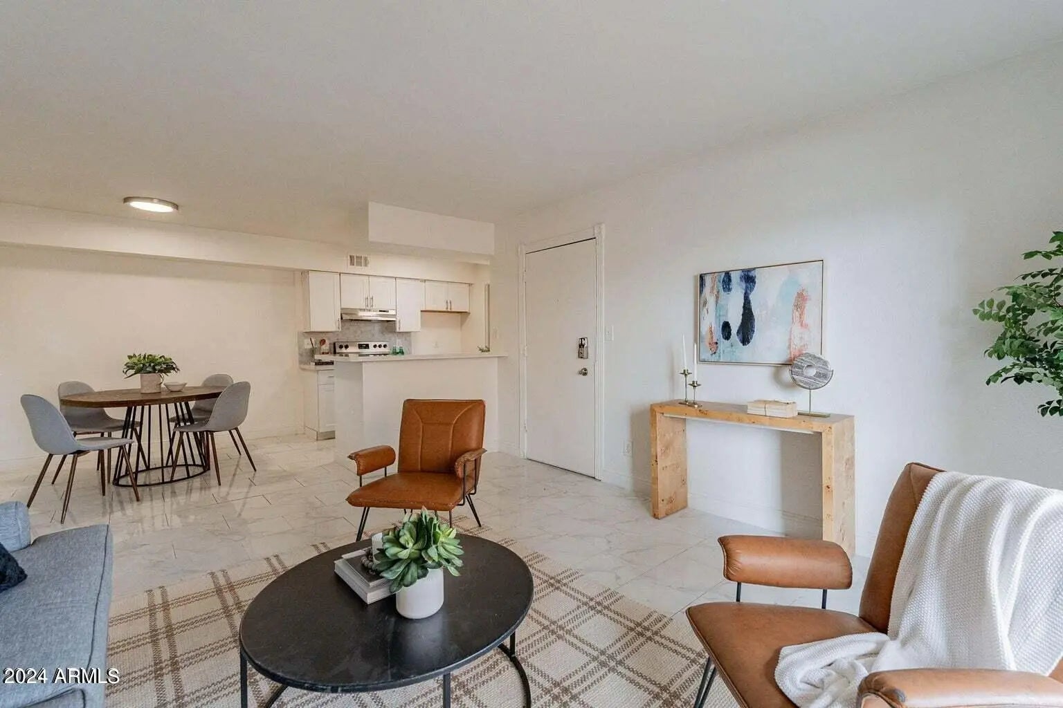 Photo of Listing #6888723