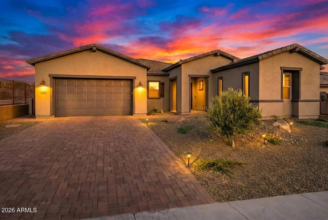 Photo of Listing #6889369