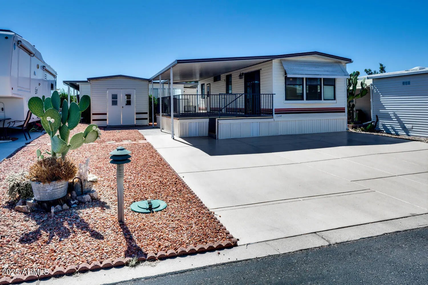 Photo of Listing #6892729