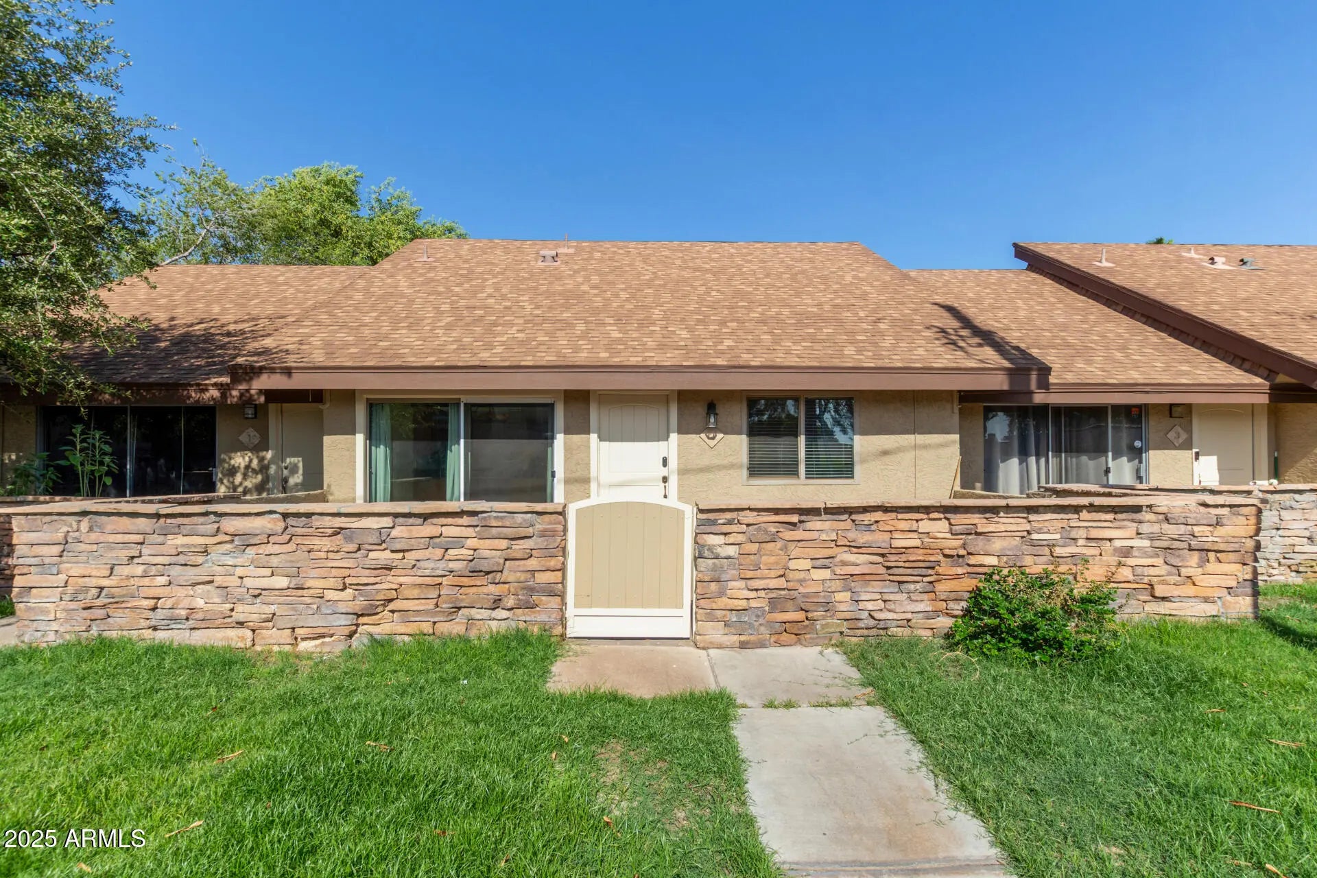 Photo of Listing #6891982