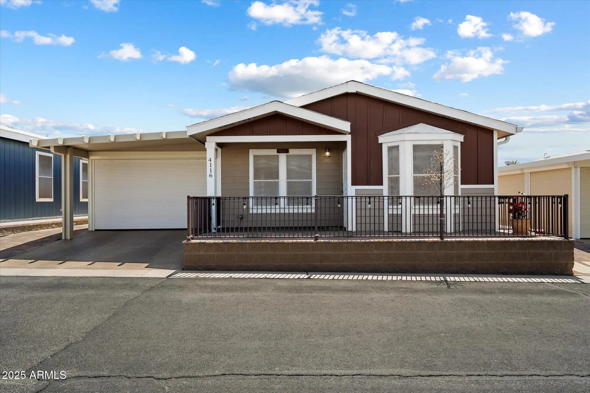 Photo of Listing #6890811