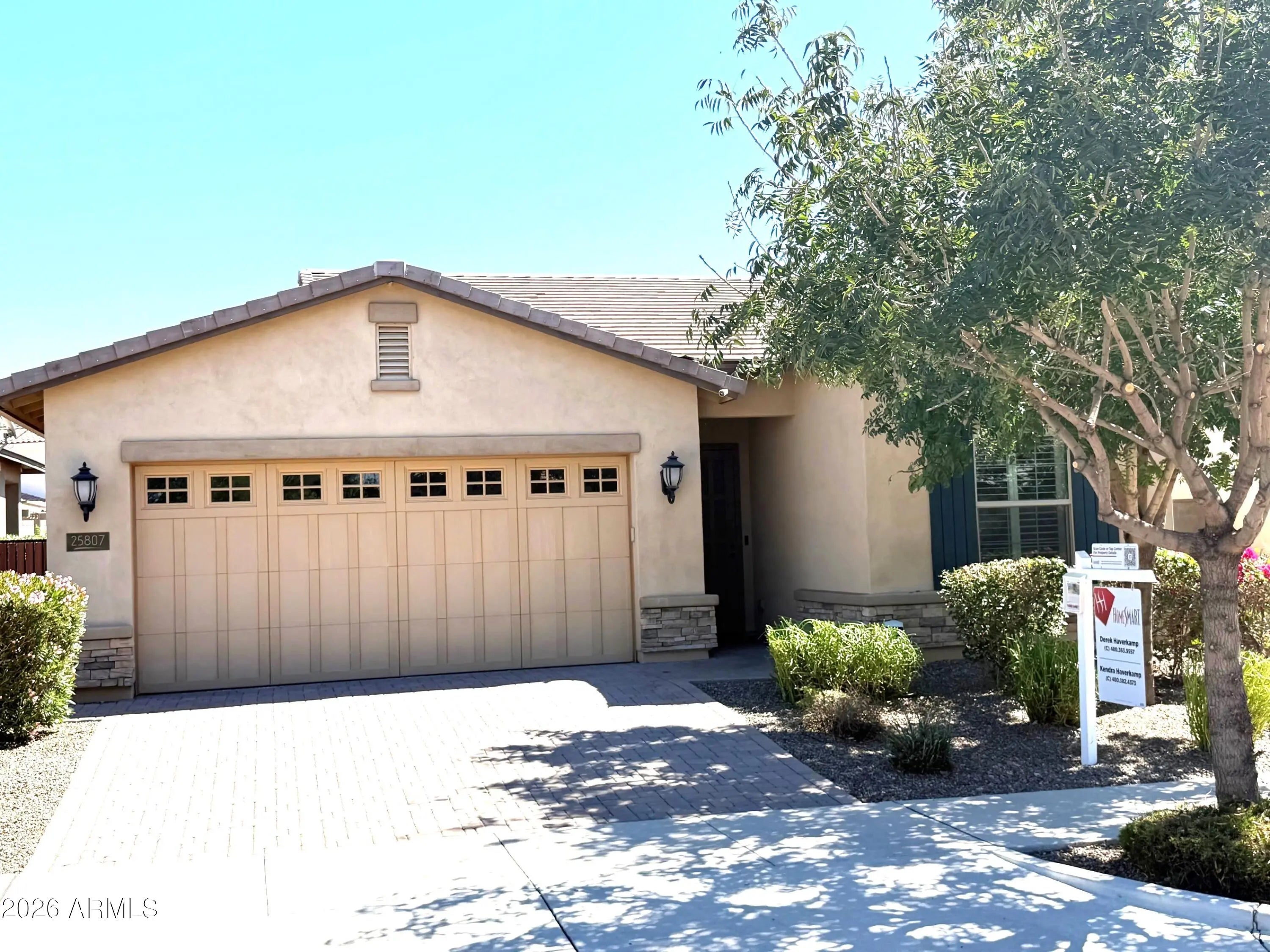 Photo of Listing #6889709