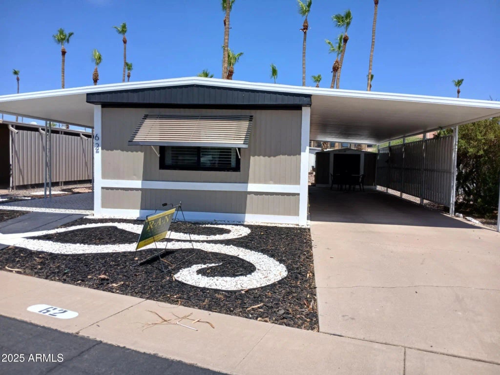 303 S Recker Road (unit 62), Mesa