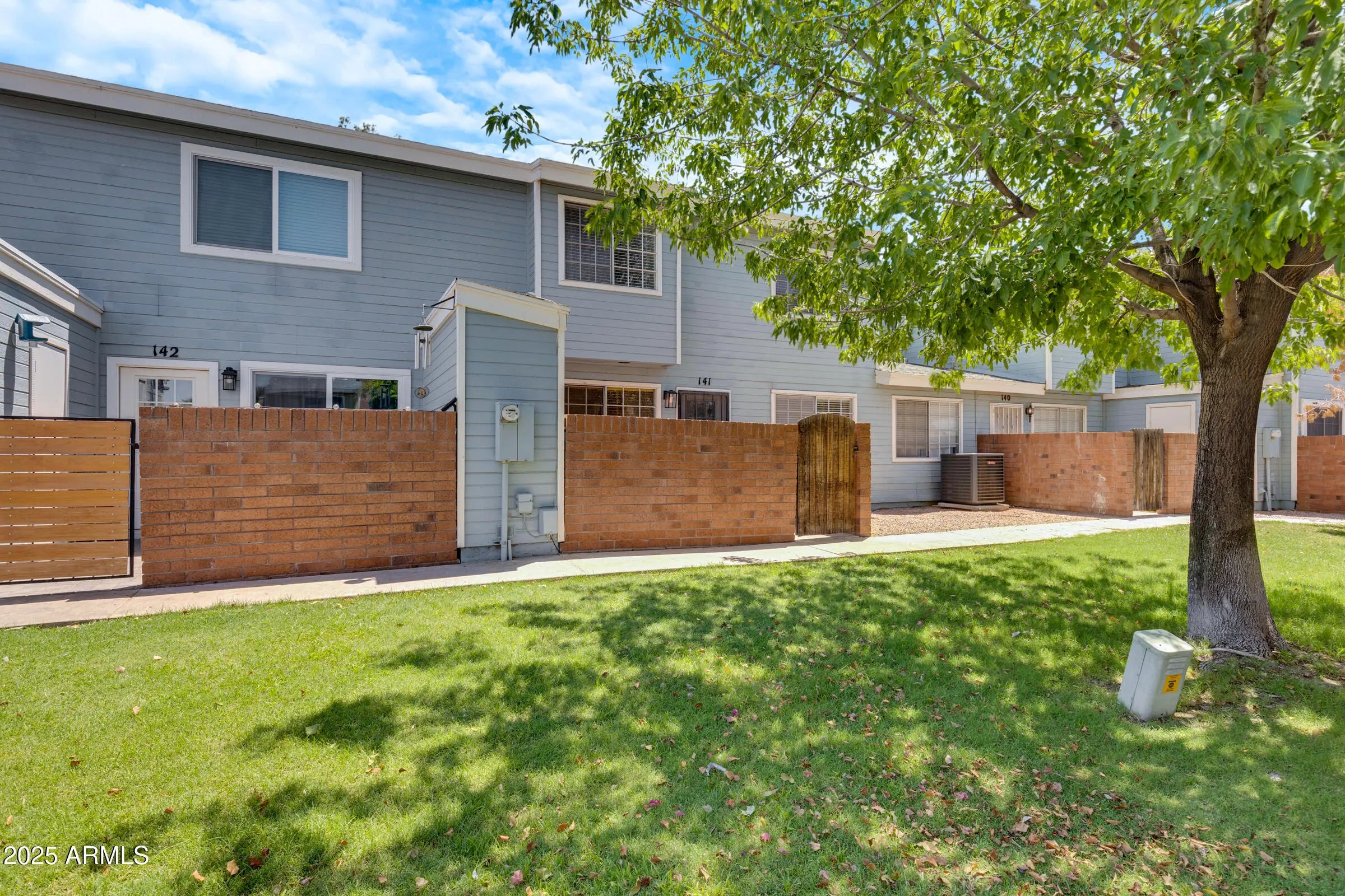 Photo of Listing #6891650