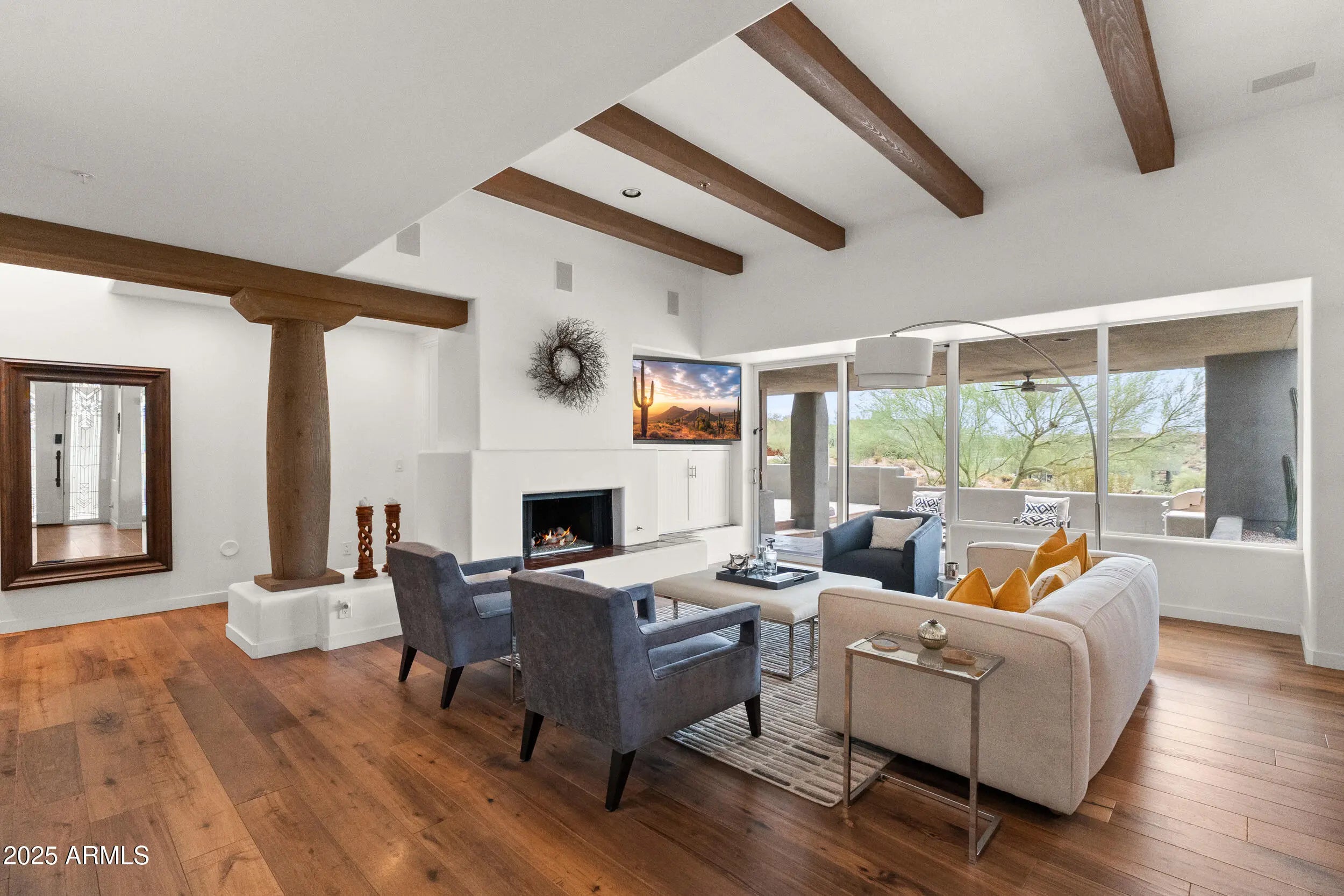 Photo of Listing #6911882