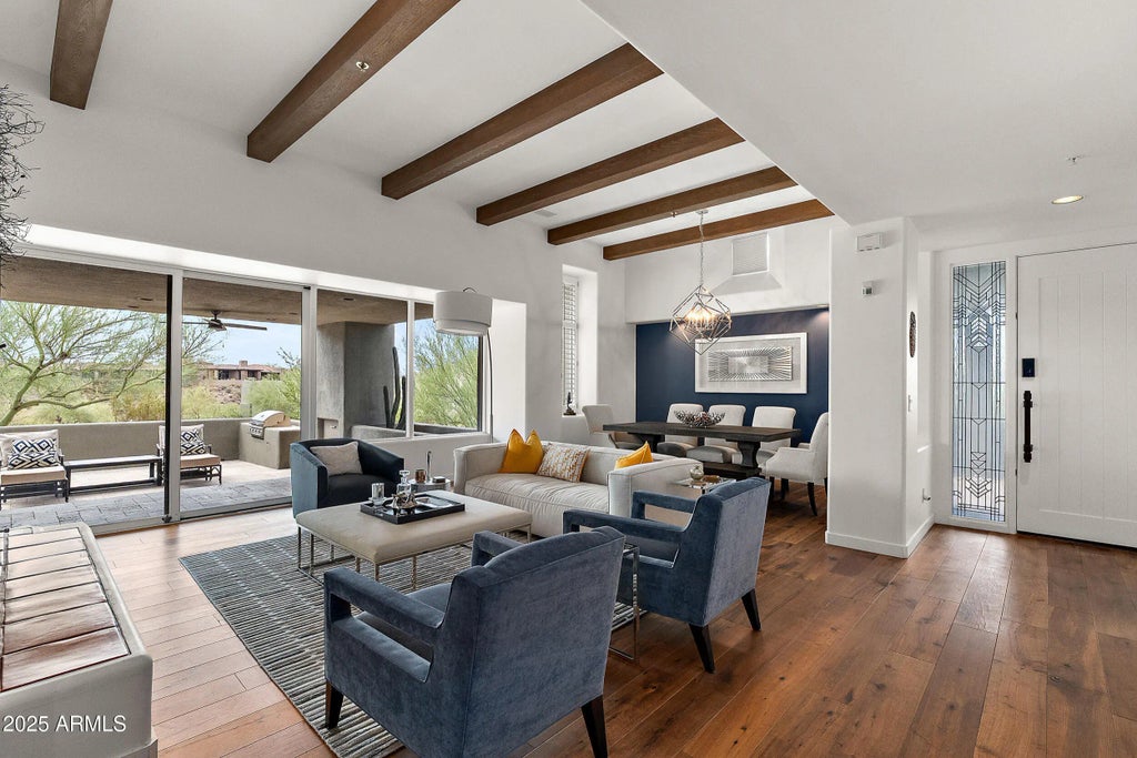 9934 E Graythorn Drive, Scottsdale