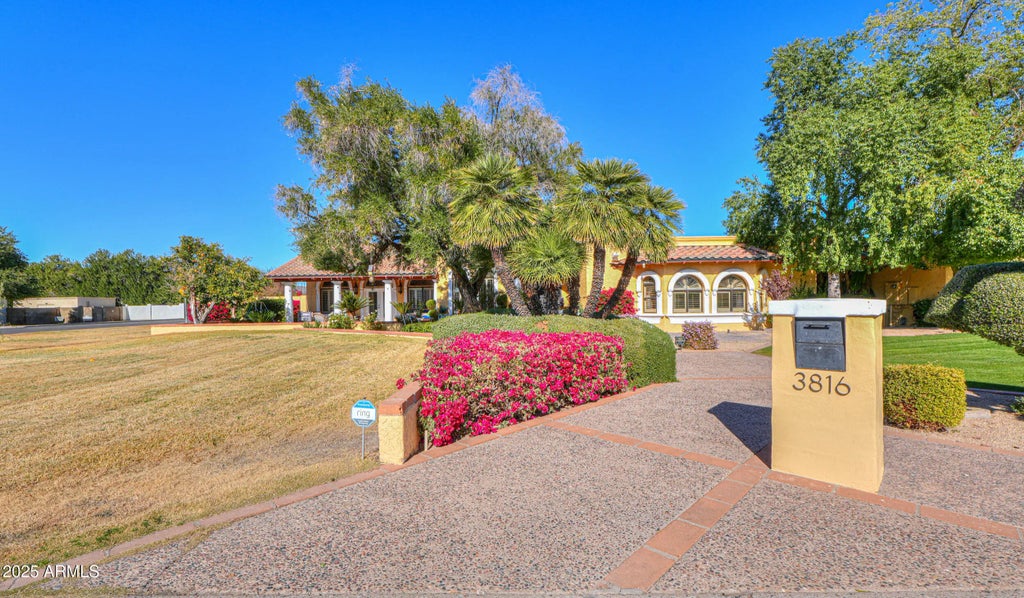 3816 E Minton Place, Mesa