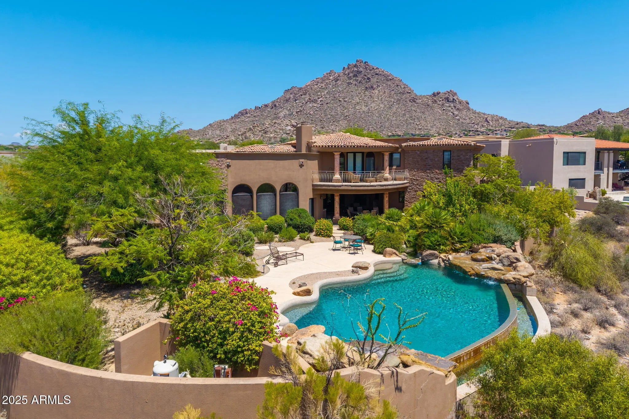 Photo of Listing #6904374