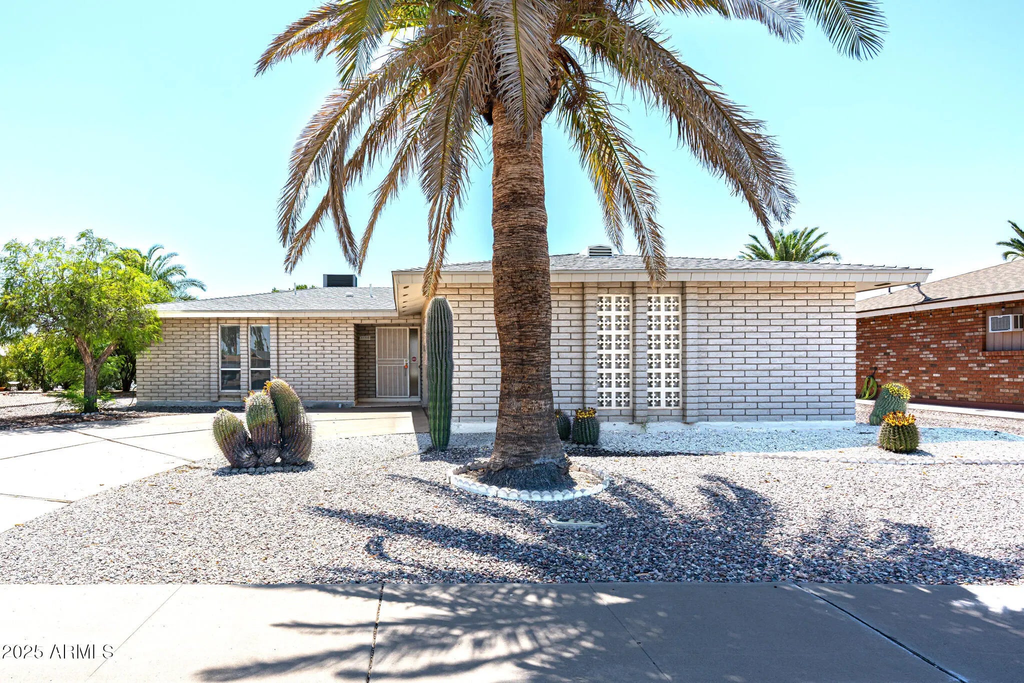 Photo of Listing #6891034