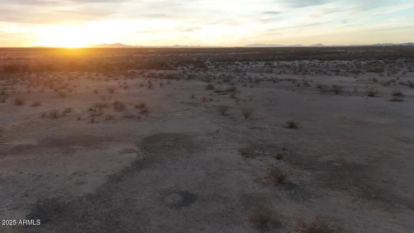 Photo of Listing #6890156