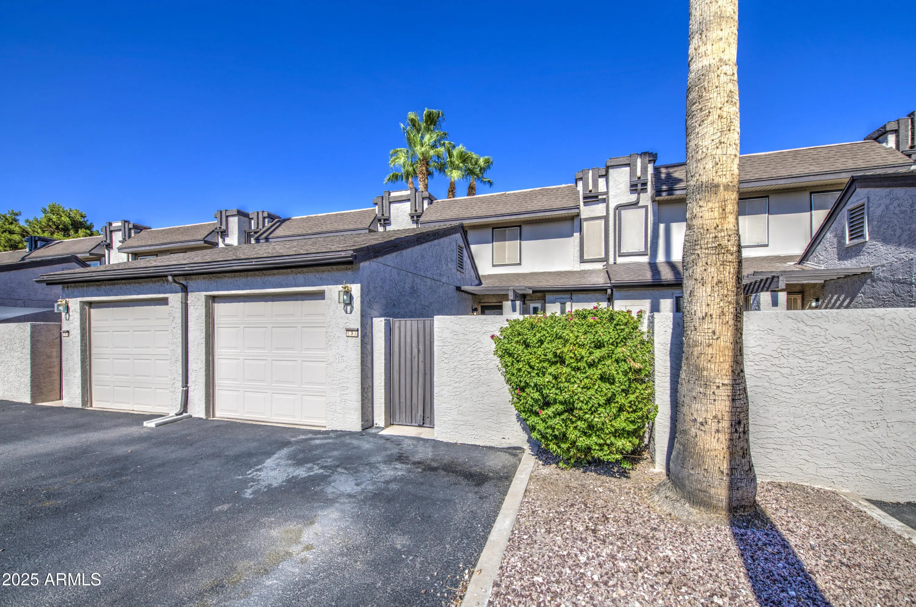 Photo of Listing #6890900