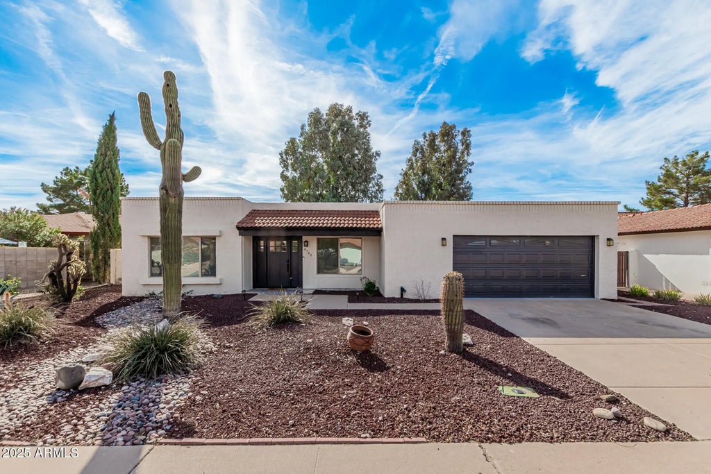 8749 E Via De La Gente, Scottsdale