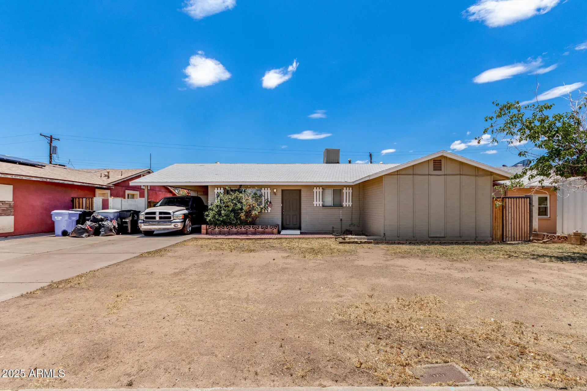 Photo of Listing #6895778