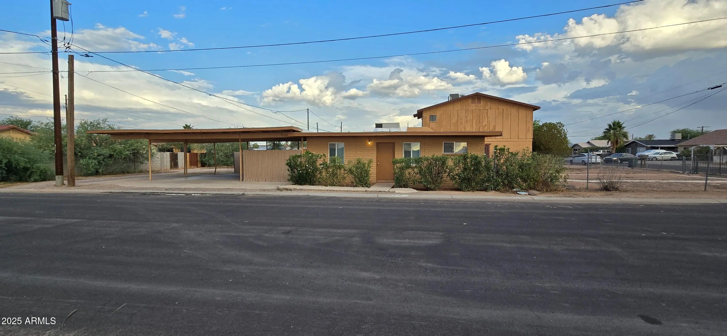 Photo of Listing #6902026