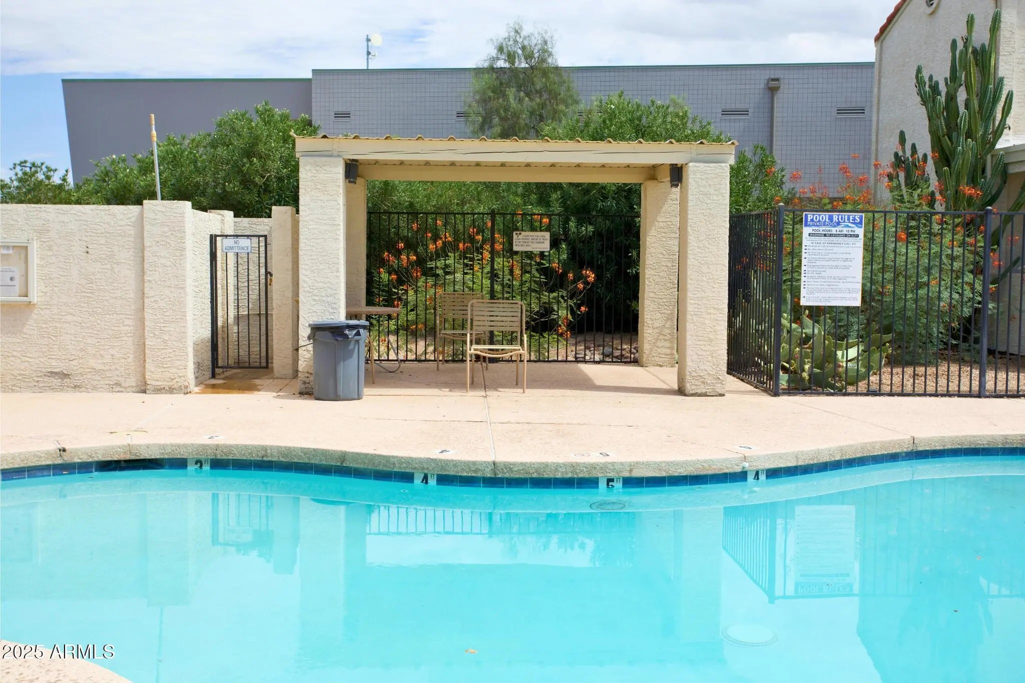 Photo of Listing #6895821