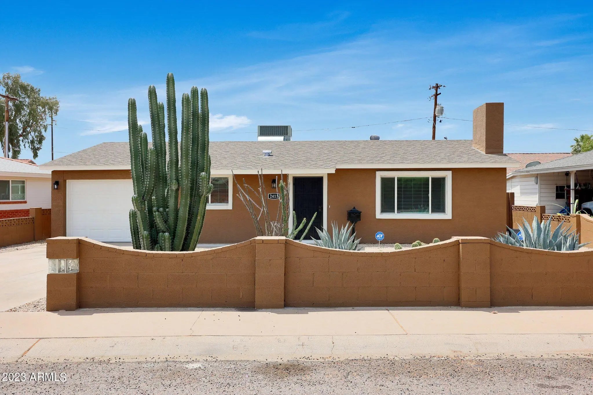 Photo of Listing #6904168