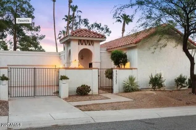 Photo of Listing #6891049