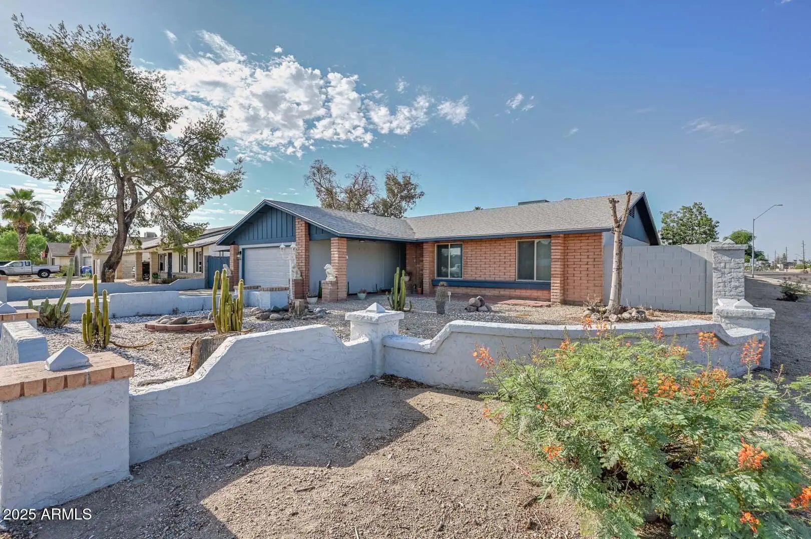 Photo of Listing #6891257