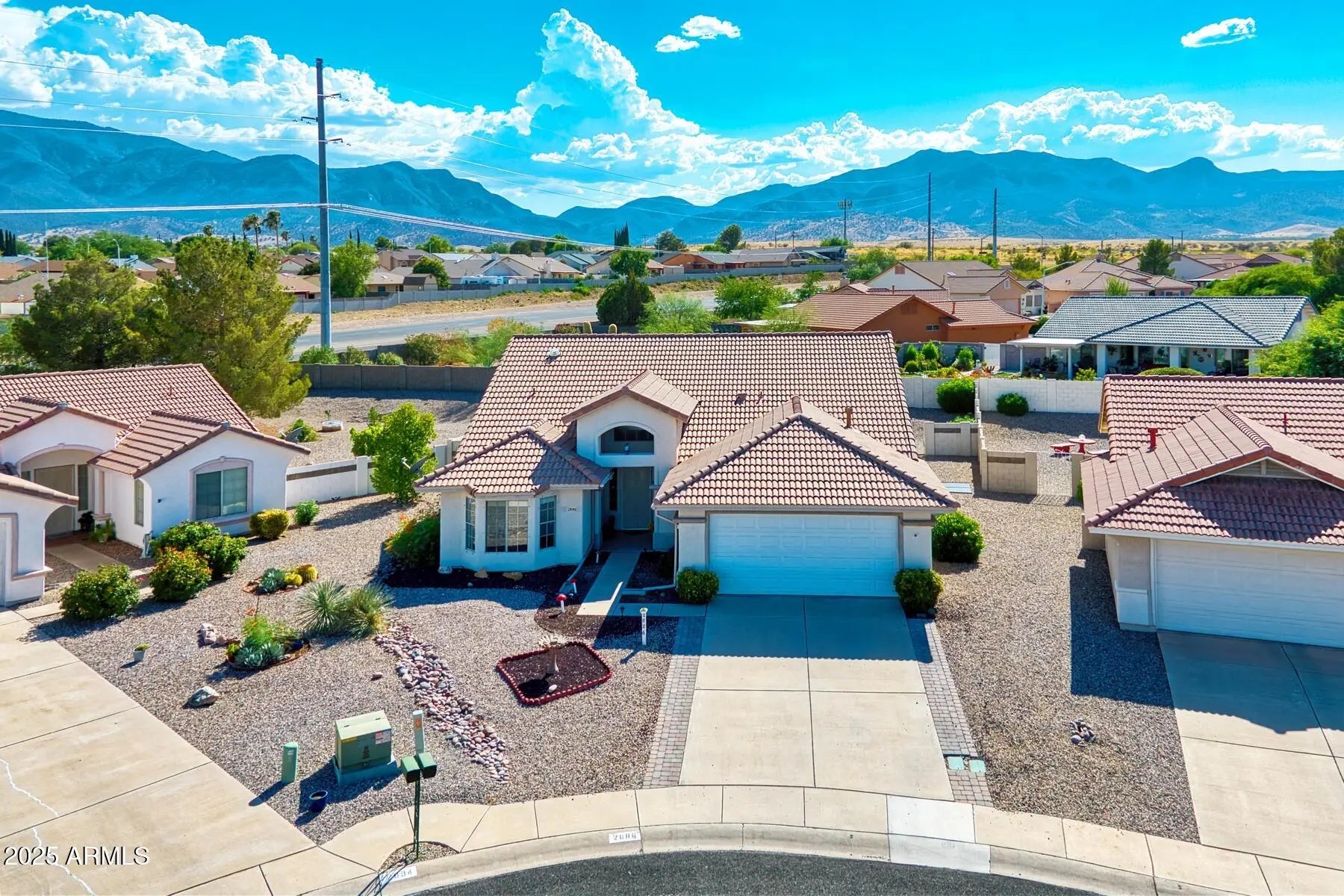 Photo of Listing #6892344