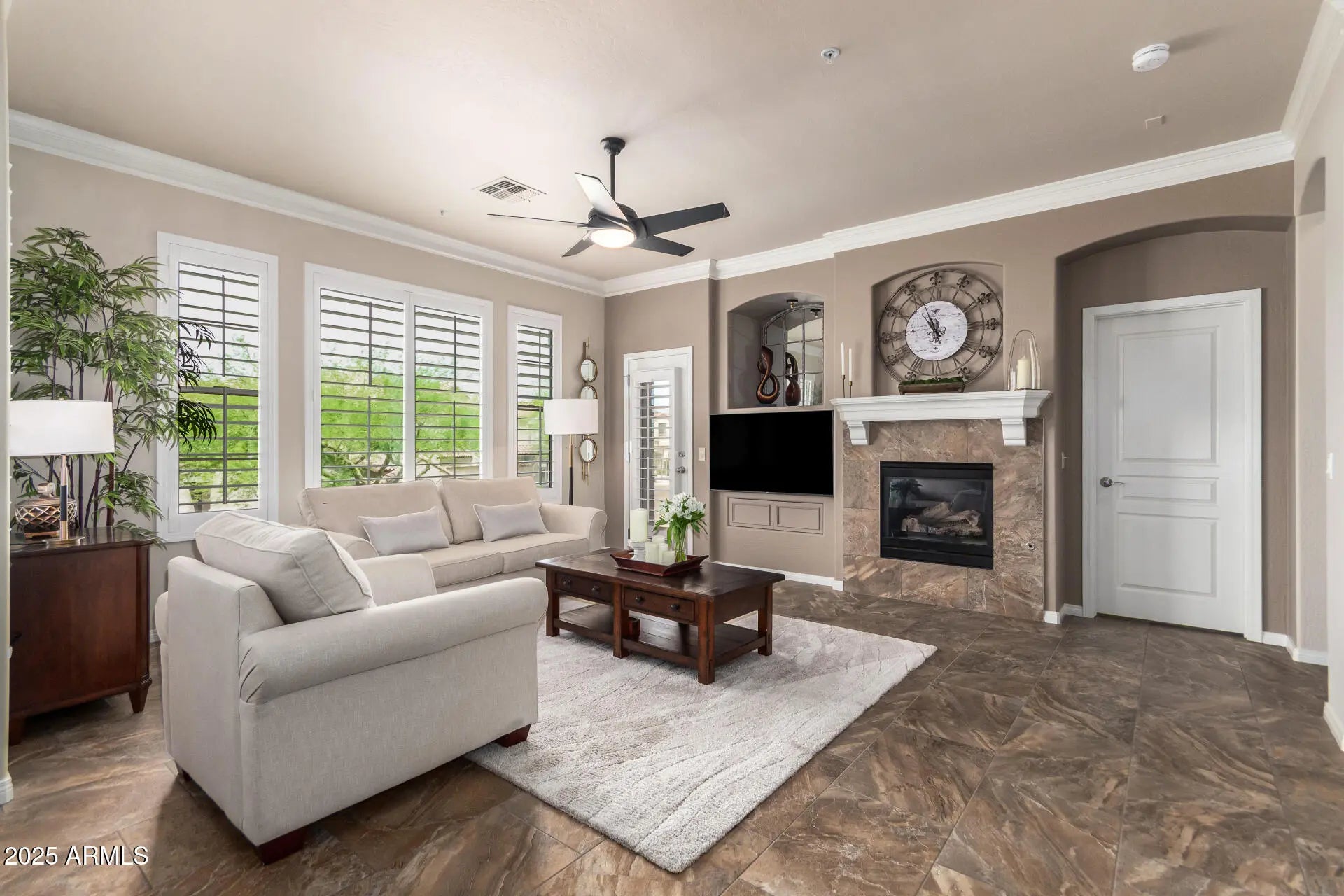 Photo of Listing #6979898