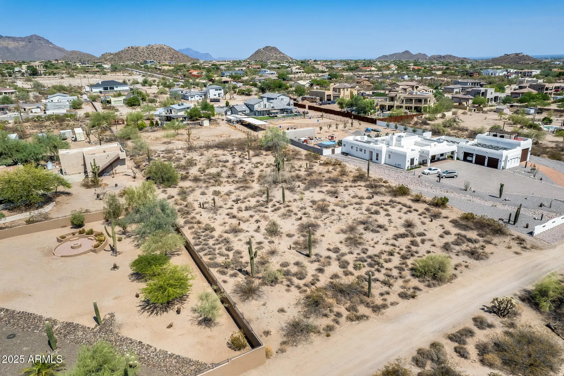 Photo of Listing #6892777